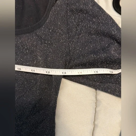 all in motion Black Metallic Cropped Long-Sleeve Top - Picture 6 of 7